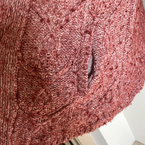 Sleeping on Snow Cable Knit Bomdurant Cardigan With Sherpa Collar - Picture 5 of 9